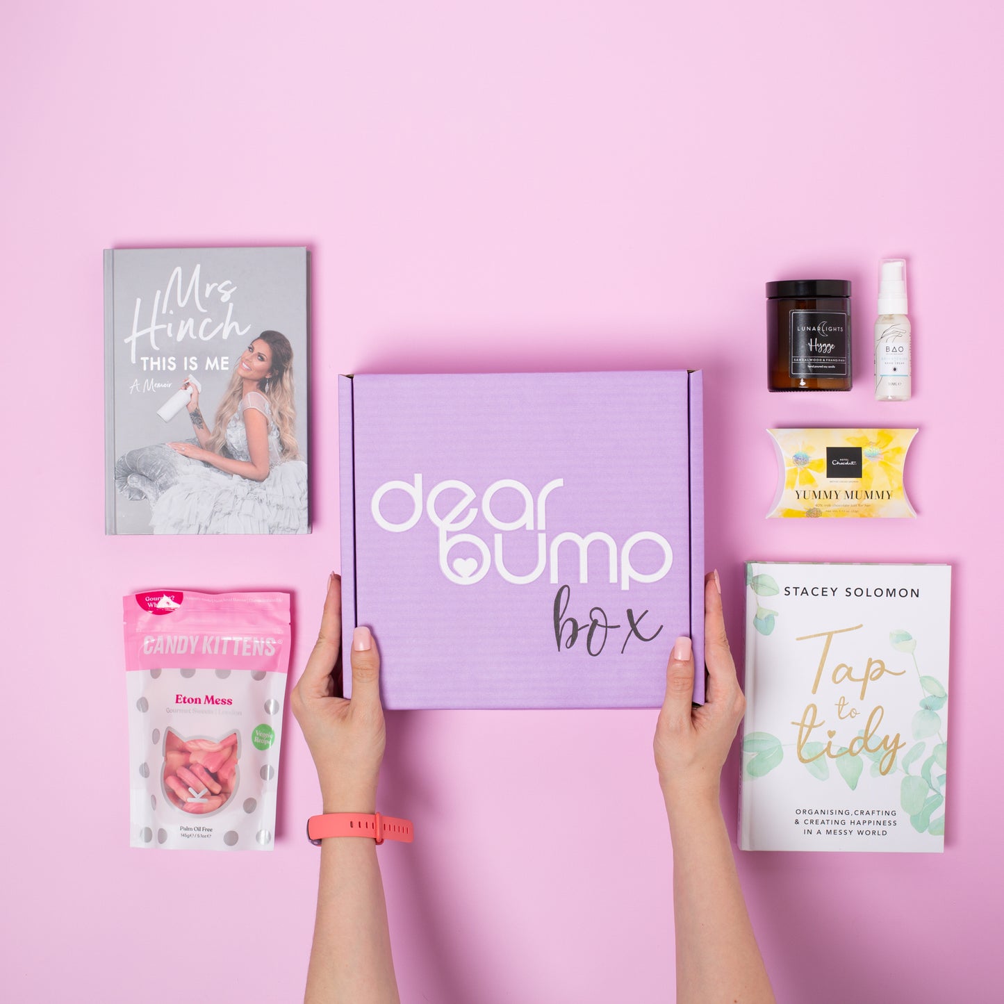 Dearbump gift box for pregnancy and motherhood